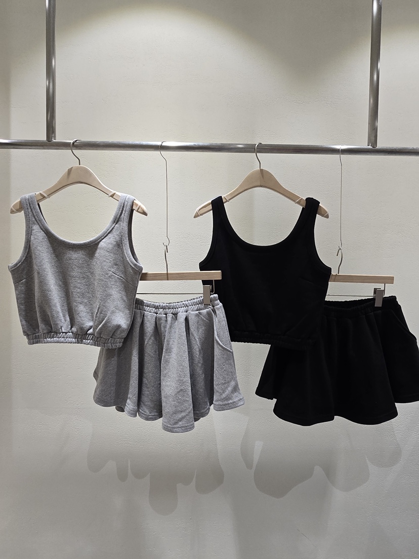 LIKEVAM韓國代購女裝新品熱賣26秋冬休閑26初秋人氣套裝套裝LIKEVAM套裝