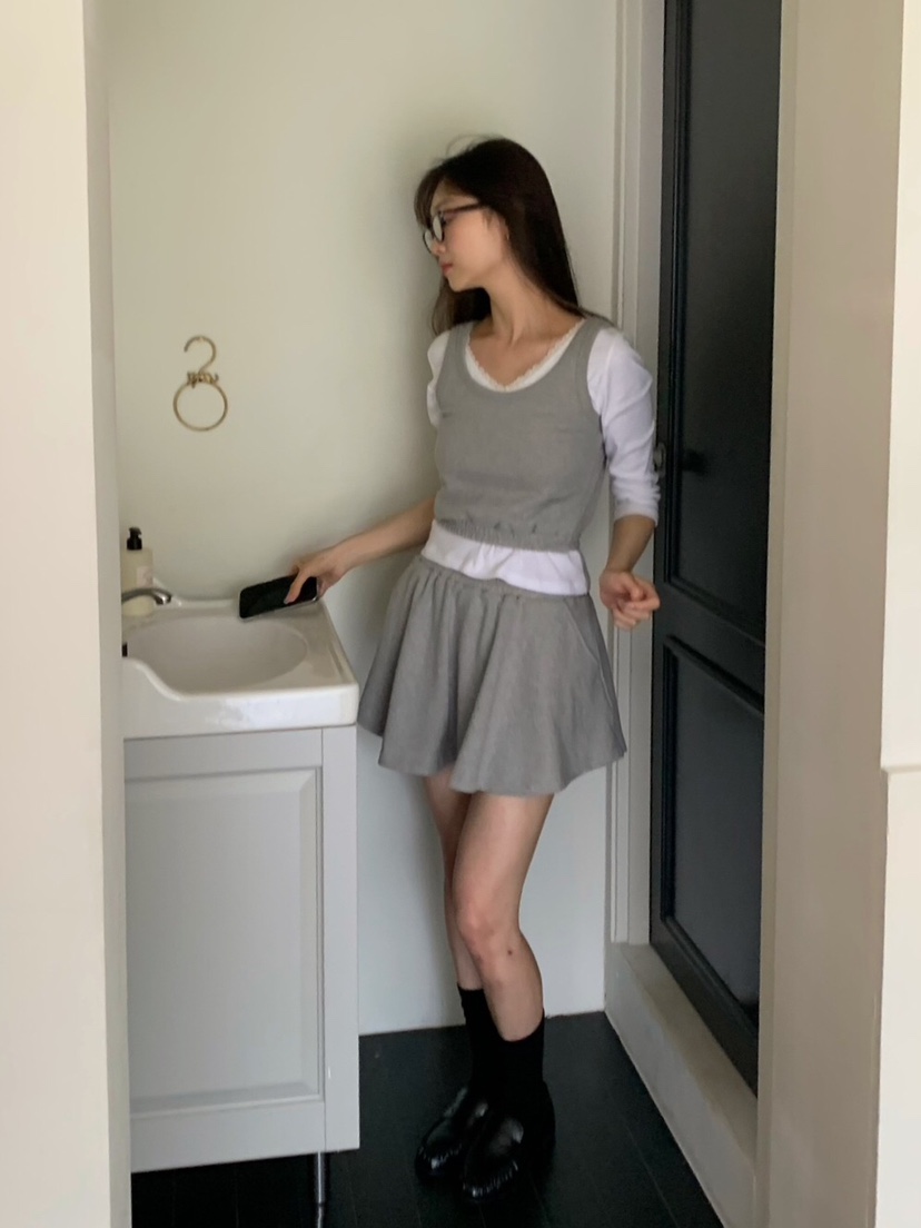 LIKEVAM韓國代購女裝新品熱賣26秋冬休閑26初秋人氣套裝套裝LIKEVAM套裝