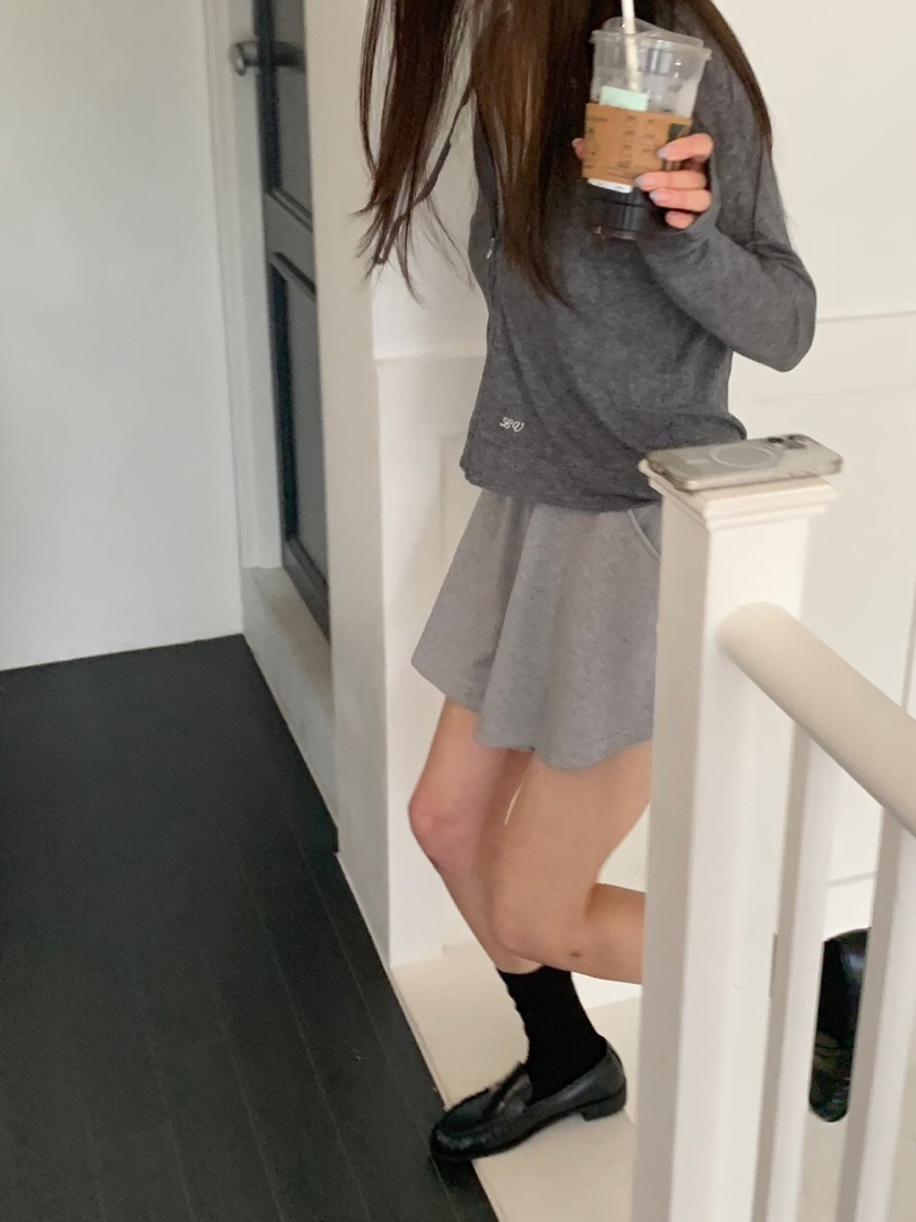 LIKEVAM韓國代購女裝新品熱賣26秋冬休閑26初秋人氣套裝套裝LIKEVAM套裝