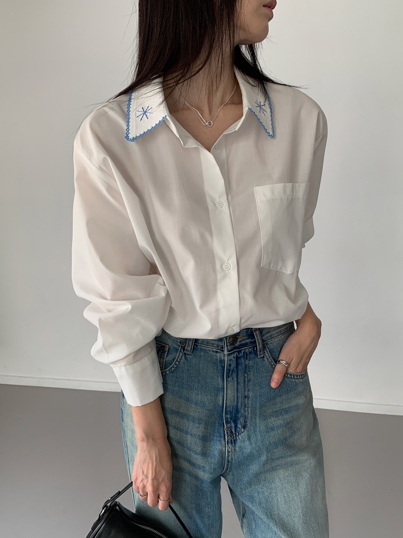 PLAYBUTTON-P韓國代購女裝新款26秋冬人氣時尚襯衫蕾絲衫PLAYBUTTON襯衫/蕾絲衫