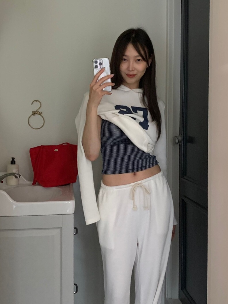 LIKEVAM東大門代購女士新款26初秋26秋冬推薦時尚真品衛衣LIKEVAM衛衣