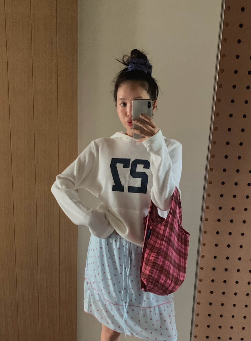 LIKEVAM東大門代購女士新款26初秋26秋冬推薦時尚真品衛衣LIKEVAM衛衣