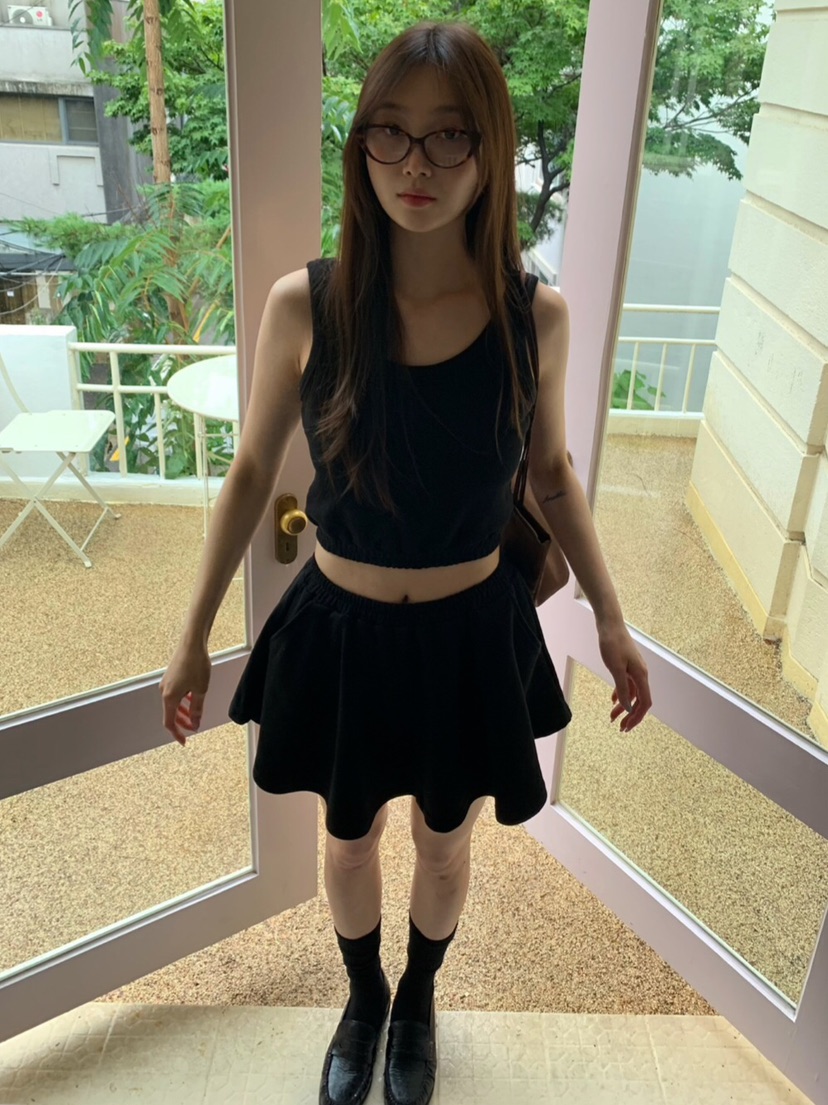 LIKEVAM東大門直郵女士新款熱賣真品26秋冬時尚推薦吊帶背心LIKEVAM吊帶/背心