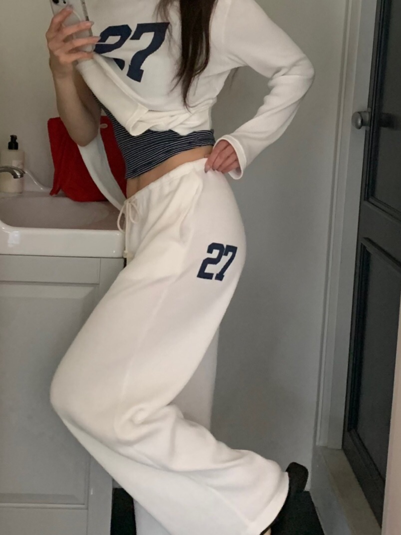 LIKEVAM東大門直郵女士新款人氣熱賣26初秋推薦真品套裝套裝LIKEVAM套裝