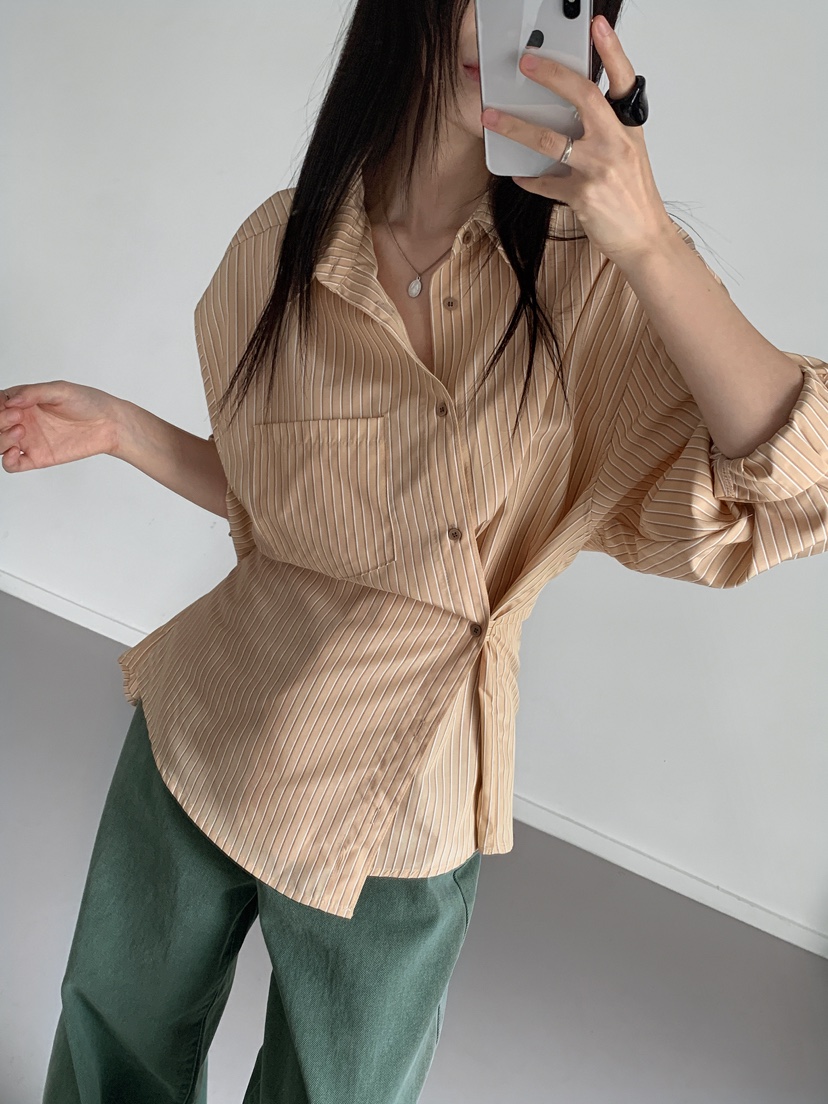 PLAYBUTTON-P東大門直郵女裝新款推薦26秋冬休閑襯衫蕾絲衫PLAYBUTTON襯衫/蕾絲衫