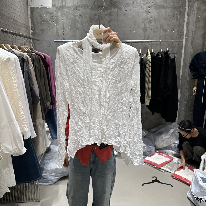 JUNI東大門代購女士新品時尚休閑推薦26秋冬長袖T恤含圍巾my juni長袖T恤圖色1
