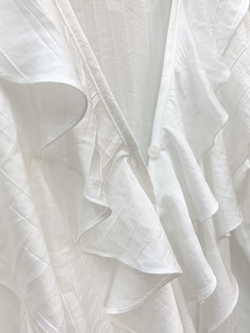 LIGHT AND SALT韓國直郵女裝新款26秋冬26初秋襯衫蕾絲衫LIGHT AND SALT襯衫/蕾絲衫