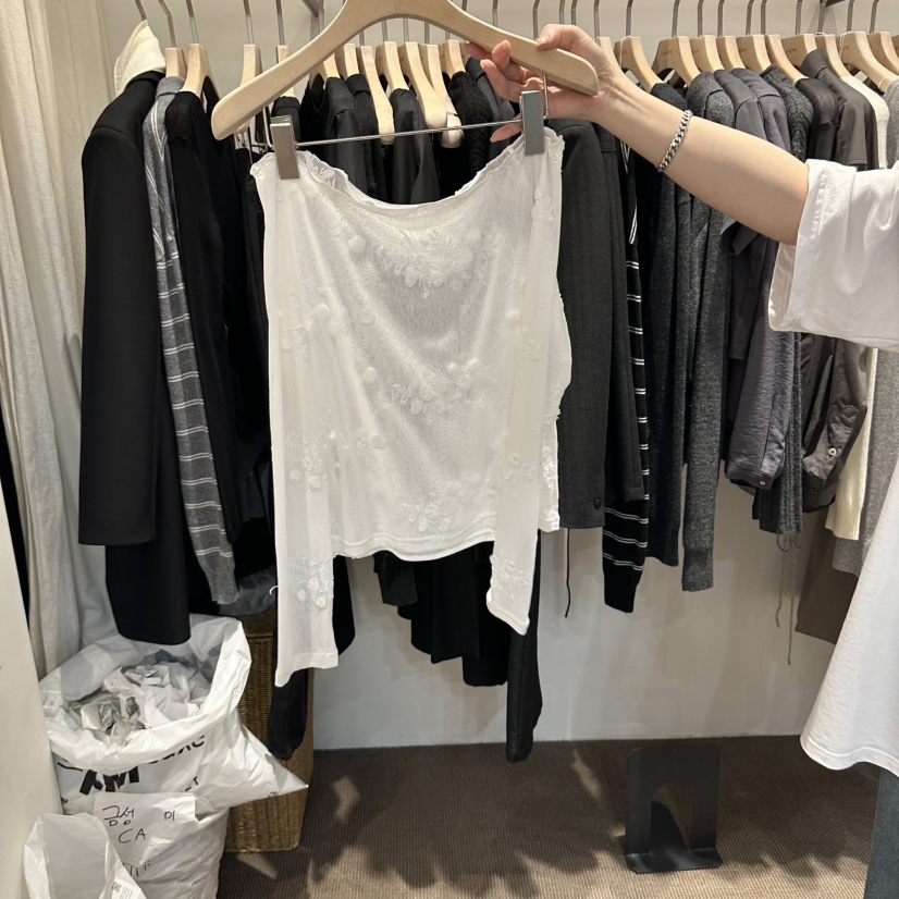 LE BUTTER韓國直郵女士新款26秋冬真品推薦時尚26初秋長袖T恤LE BUTTER長袖T恤圖色1