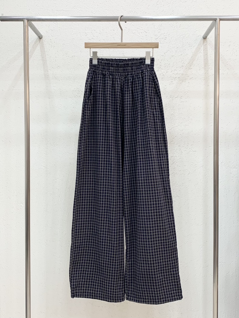 LIGHT AND SALT東大門代購女裝新品熱賣休閑褲毛絨格紋LIGHT AND SALT休閑褲圖色2