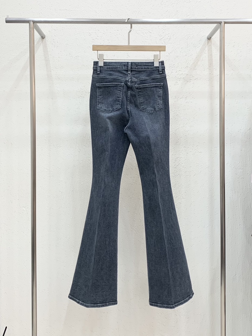LIGHT AND SALT東大門直郵女士新款26初秋26秋冬牛仔褲LIGHT AND SALT牛仔褲