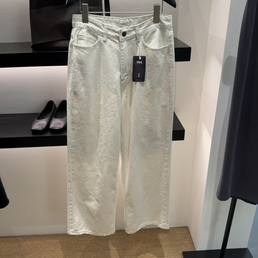 FEBRUARY 11東大門代購女裝新品真品熱賣推薦時尚牛仔褲FEBRUARY 11牛仔褲圖色3