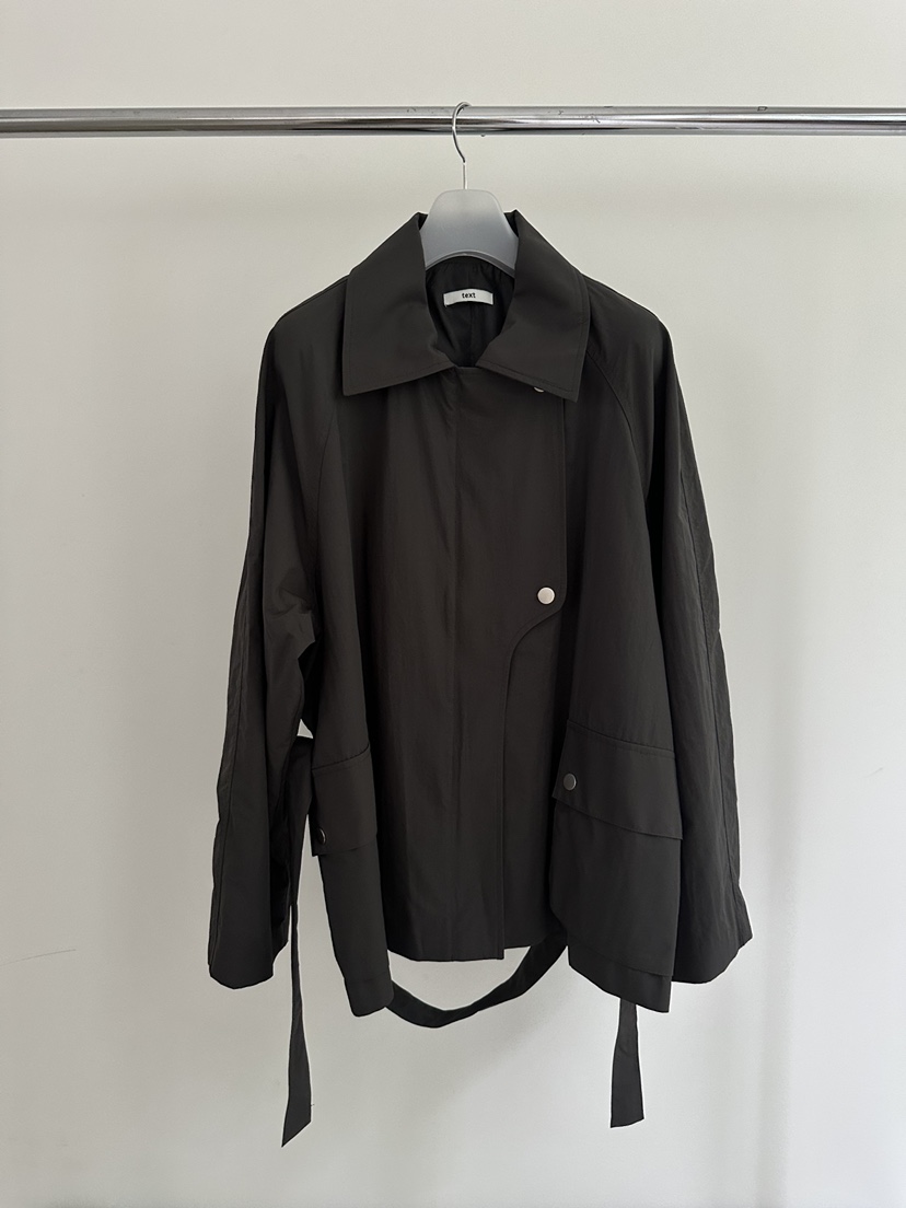 MAINT東大門代購女裝新品26秋冬真品26初秋推薦夾克含腰帶MAINT夾克圖色2墨色