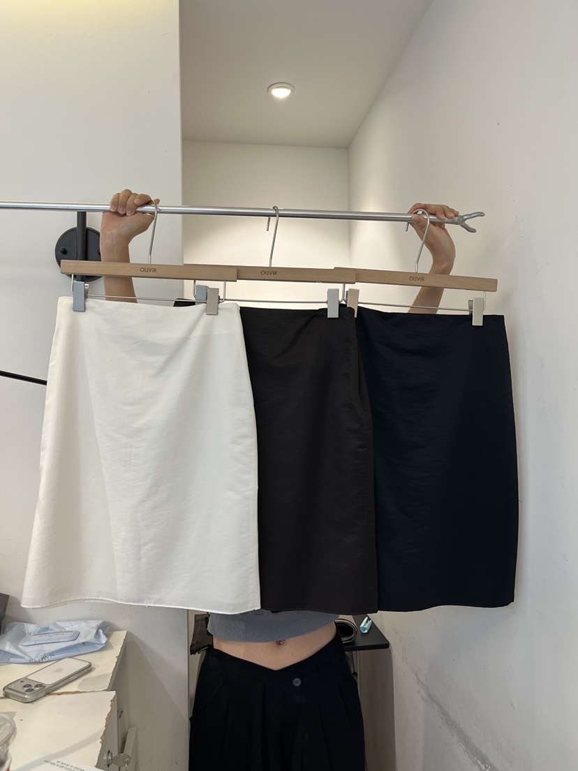 OUVIR韓國直郵女士新品26初秋26秋冬時尚推薦半身裙中短裙O.V.R/OUVIR半身裙/中短裙