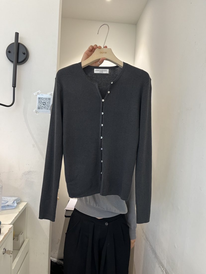 OUVIR韓國直郵女士新品26初秋熱賣推薦休閑針織衫紐扣羅紋O.V.R/OUVIR針織衫圖色2