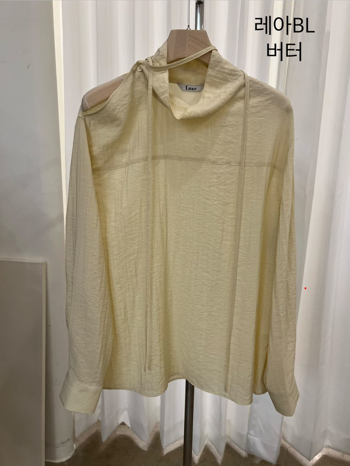 LAKE-A/KONI東大門代購女士新品26秋冬時尚襯衫蕾絲衫含繩Lake Side/KONI襯衫/蕾絲衫圖色2