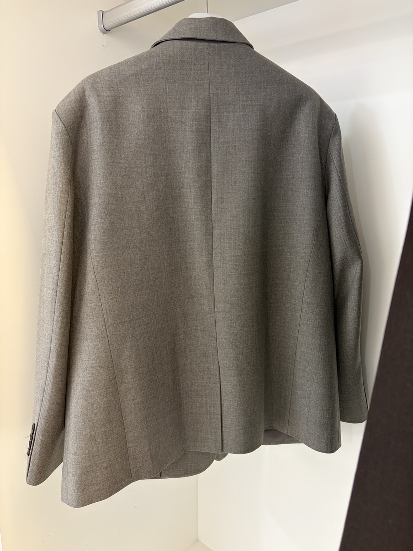 NORMAL東大門代購女裝新品真品熱賣26秋冬時尚人氣西裝西服NORMAL西裝/西服