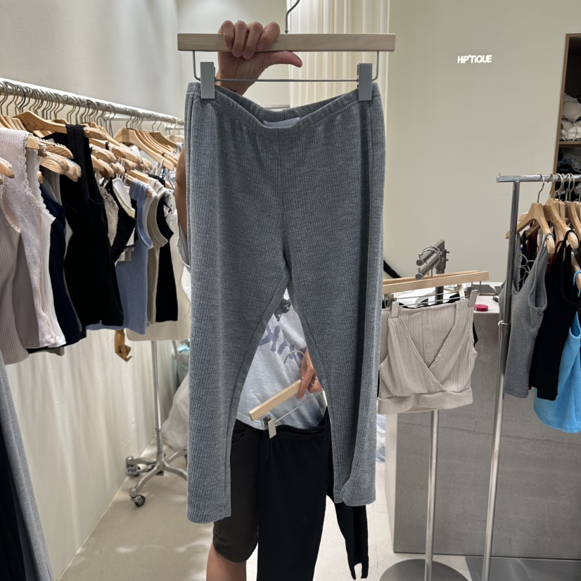 ROUGH東大門直郵女士新品26秋冬時尚人氣休閑推薦真品短褲ROUGH短褲圖色1