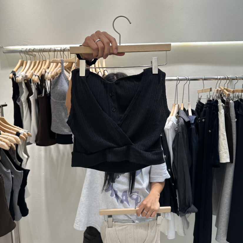 ROUGH東大門代購女裝新品休閑熱賣26秋冬真品人氣吊帶背心ROUGH吊帶/背心圖色2