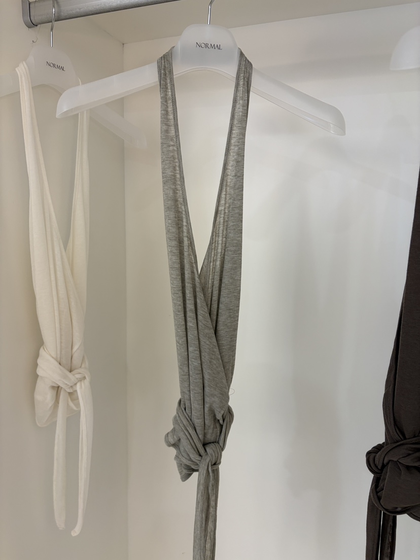 NORMAL東大門代購女裝新品人氣26初秋時尚熱賣吊帶背心無袖NORMAL吊帶/背心