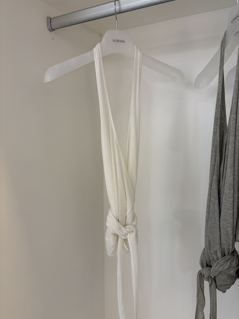 NORMAL東大門代購女裝新品人氣26初秋時尚熱賣吊帶背心無袖NORMAL吊帶/背心圖色1