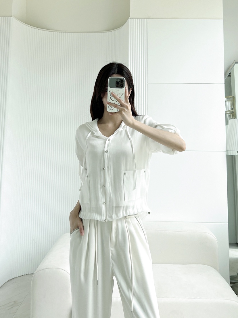 CLOTH東大門直郵女士新款26秋冬人氣真品時尚26初秋夾克連帽CLOTH夾克圖色1