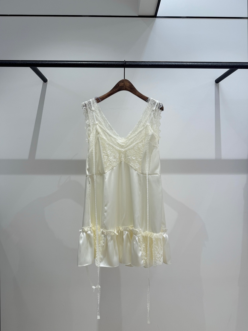 LOVE PULL東大門代購女裝新款熱賣時尚人氣真品連衣裙OPSLOVE PULL連衣裙圖色1