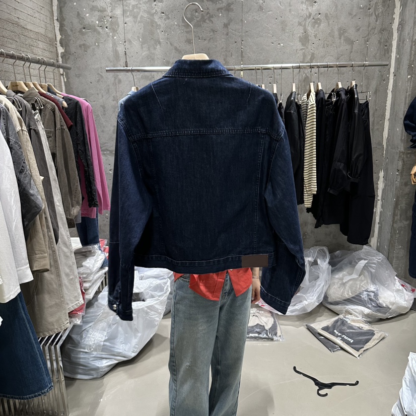 JUNI東大門直郵女士新品真品推薦時尚休閑人氣熱賣夾克my juni夾克