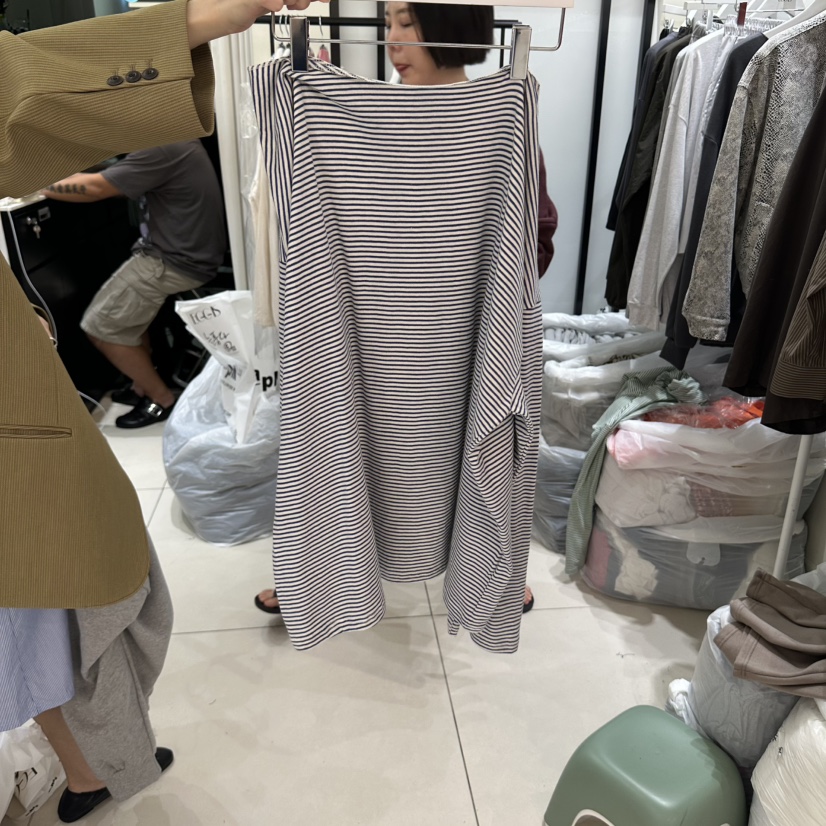 EGG IS韓國代購女裝新款熱賣推薦真品時尚人氣休閑長袖T恤EGG IS長袖T恤圖色2藍色條紋