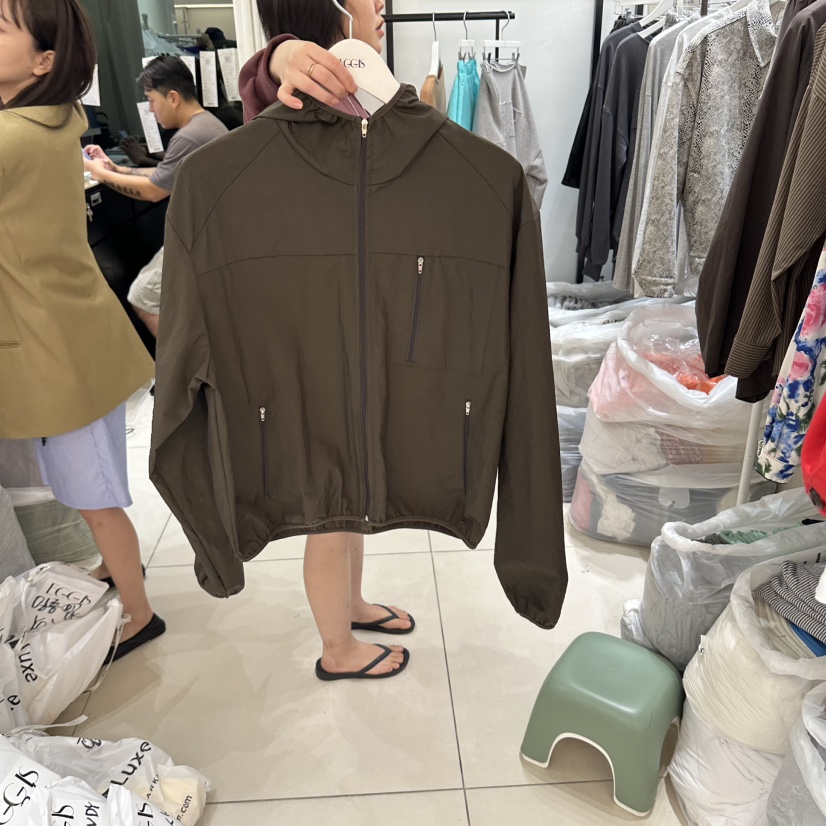 EGG IS東大門代購女士新款真品人氣時尚夾克可拆卸防風衣EGG IS夾克圖色1