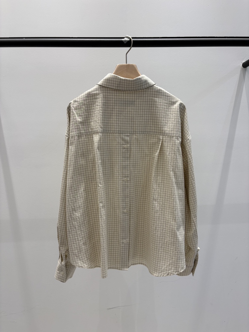LAIVE東大門直郵女士新品真品熱賣26春夏時尚職業襯衫蕾絲衫LAIVE襯衫/蕾絲衫