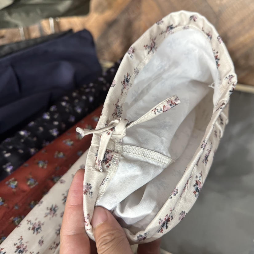 GARMENT-P韓國直郵女士新品真品時尚休閑職業休閑褲花朵緞GARMENT休閑褲