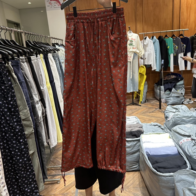 GARMENT-P韓國直郵女士新品真品時尚休閑職業休閑褲花朵緞GARMENT休閑褲圖色2