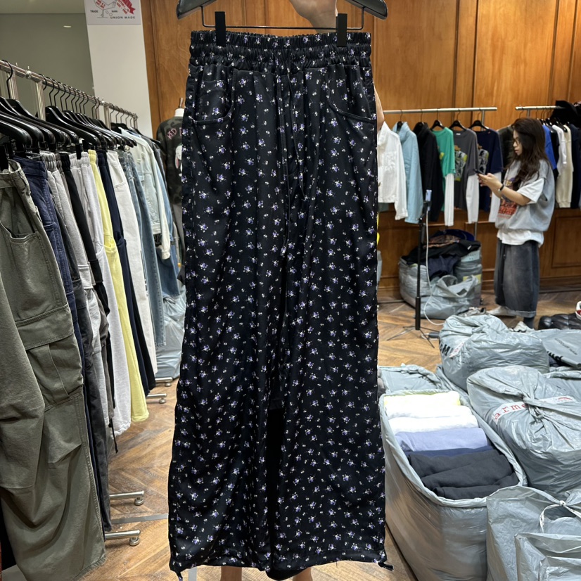 GARMENT-P韓國直郵女士新品真品時尚休閑職業休閑褲花朵緞GARMENT休閑褲圖色3