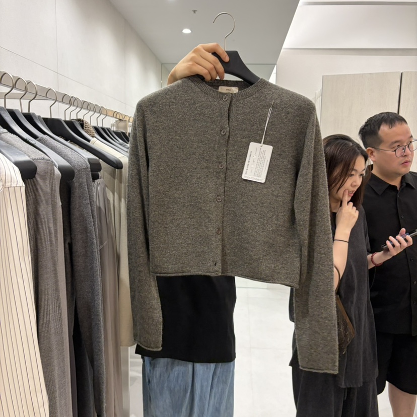 COMELY東大門直郵女裝新款休閑職業開衫美利奴羊毛開襟衫COMELY開衫圖色4
