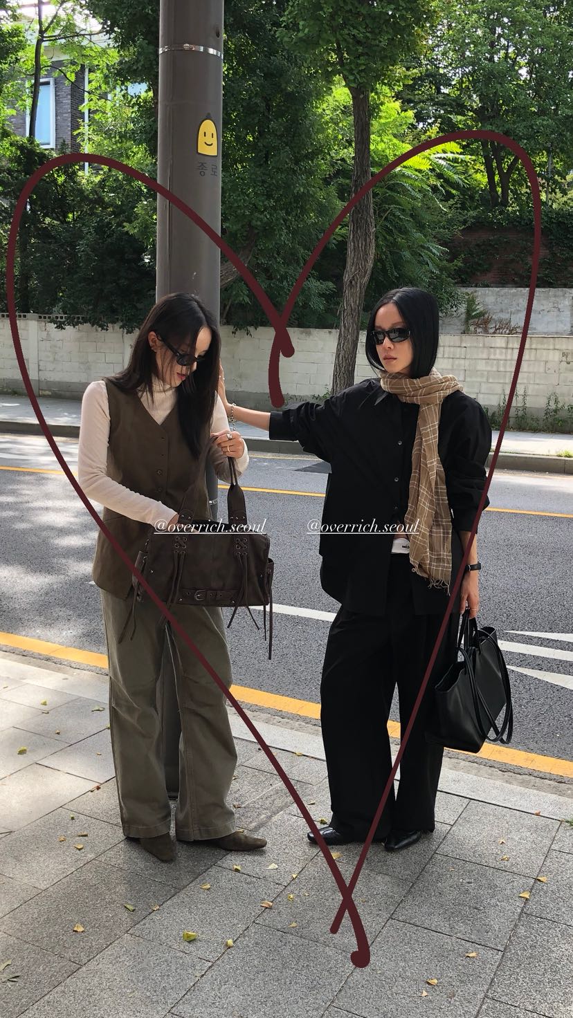 OVER RICH東大門直郵女士新品職業26春夏熱賣人氣真品馬甲OVER RICH馬甲