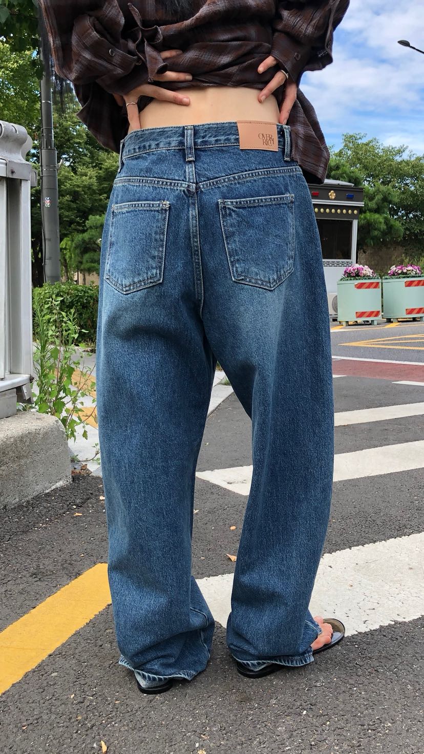 OVER RICH東大門直郵女裝新款熱賣職業時尚26春夏牛仔褲開衩OVER RICH牛仔褲