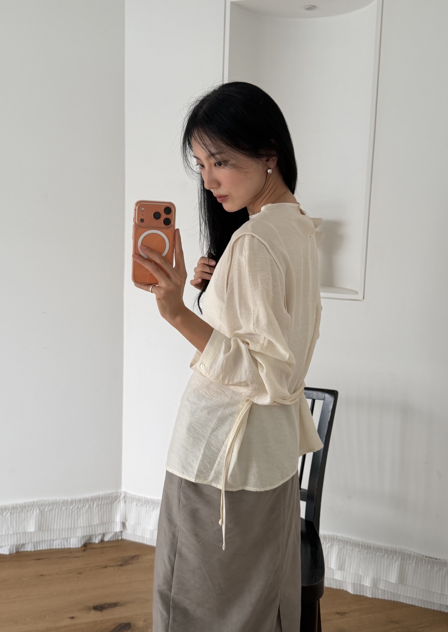 AMY GRACE-A韓國代購女士新品職業時尚人氣襯衫蕾絲衫高領AMY GRACE襯衫/蕾絲衫