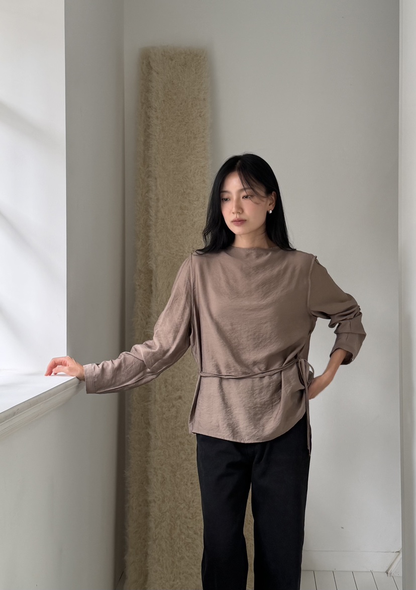 AMY GRACE-A韓國代購女士新品職業時尚人氣襯衫蕾絲衫高領AMY GRACE襯衫/蕾絲衫圖色2