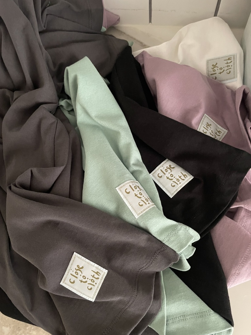 URBANE cloth韓國代購女士新品真品時尚熱賣人氣推薦T恤URBANE clothT恤