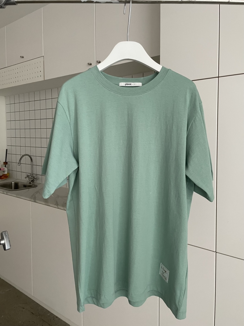 URBANE cloth韓國代購女士新品真品時尚熱賣人氣推薦T恤URBANE clothT恤圖色4