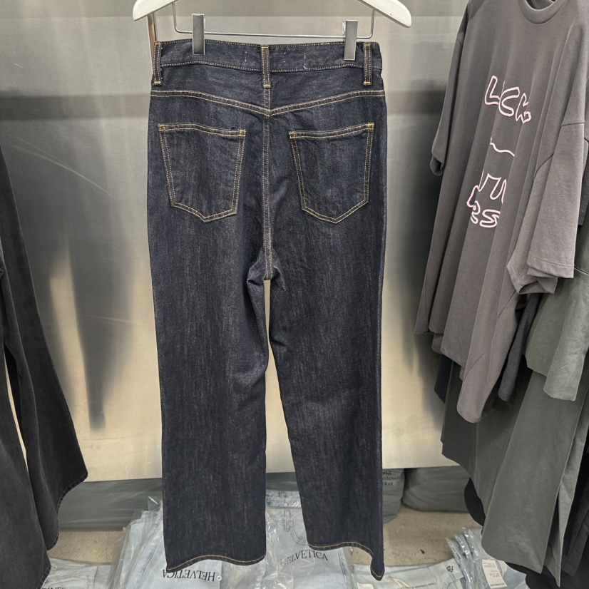 HELVETICA東大門直郵女裝新品推薦人氣時尚休閑26春夏牛仔褲HELVETICA牛仔褲