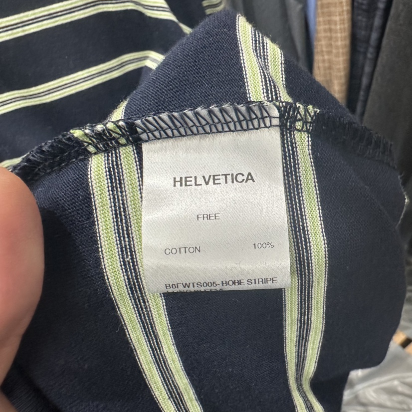 HELVETICA韓國代購女士新款人氣時尚推薦真品熱賣長袖T恤HELVETICA長袖T恤