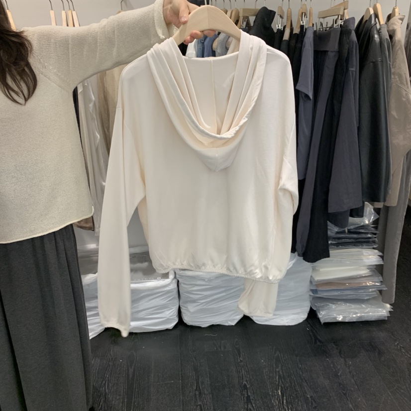 TAFFETA/MURET/ROBERTI東大門實拍女裝新款推薦衛衣連帽衫TAFFETA/MURET/ROBERTI衛衣