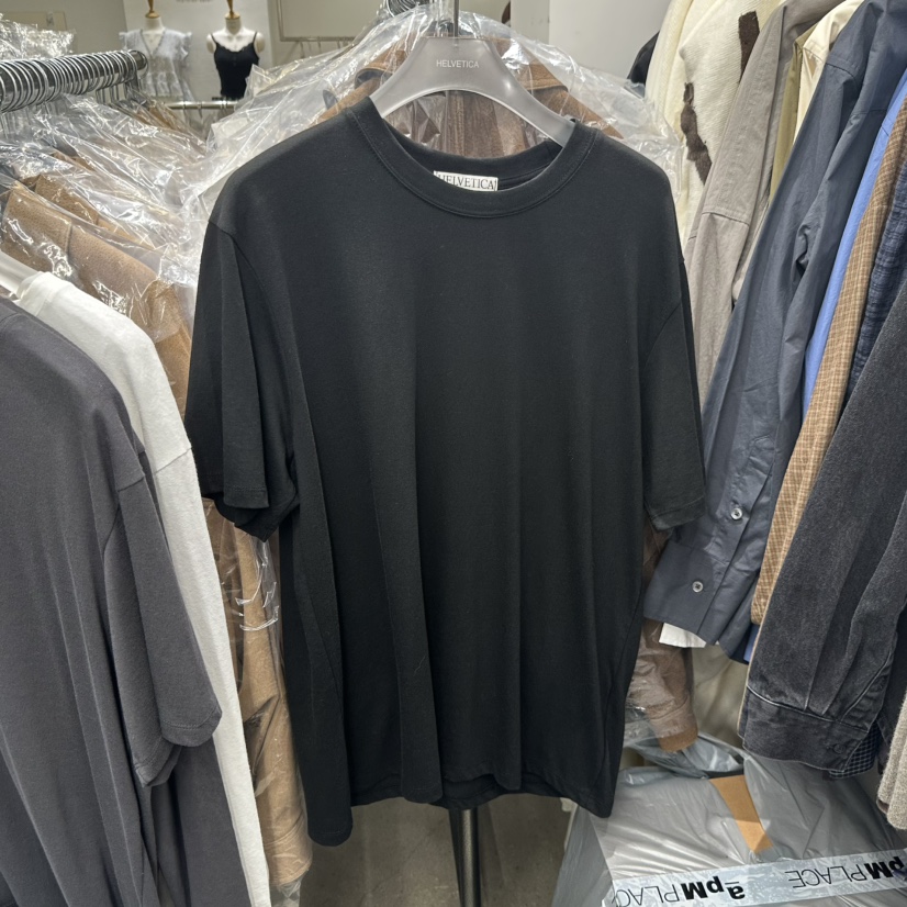 HELVETICA東大門實拍女士新品時尚人氣真品熱賣休閑推薦T恤HELVETICAT恤圖色2黑色