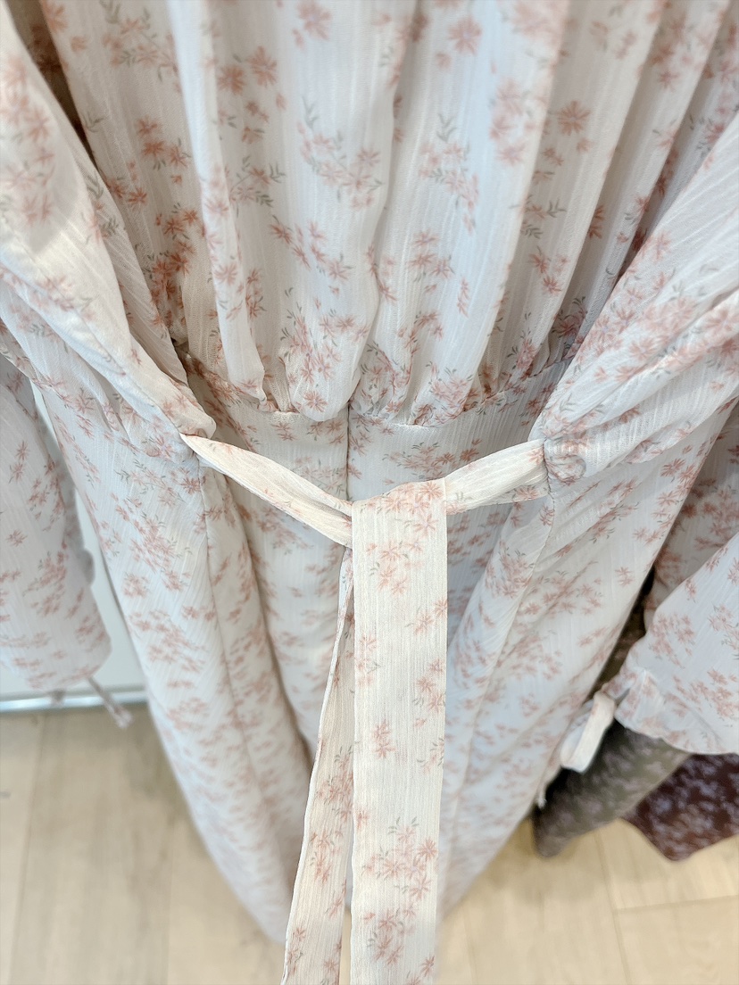OVE韓國直郵女裝新品熱賣真品推薦休閑人氣時尚連衣裙OVE連衣裙
