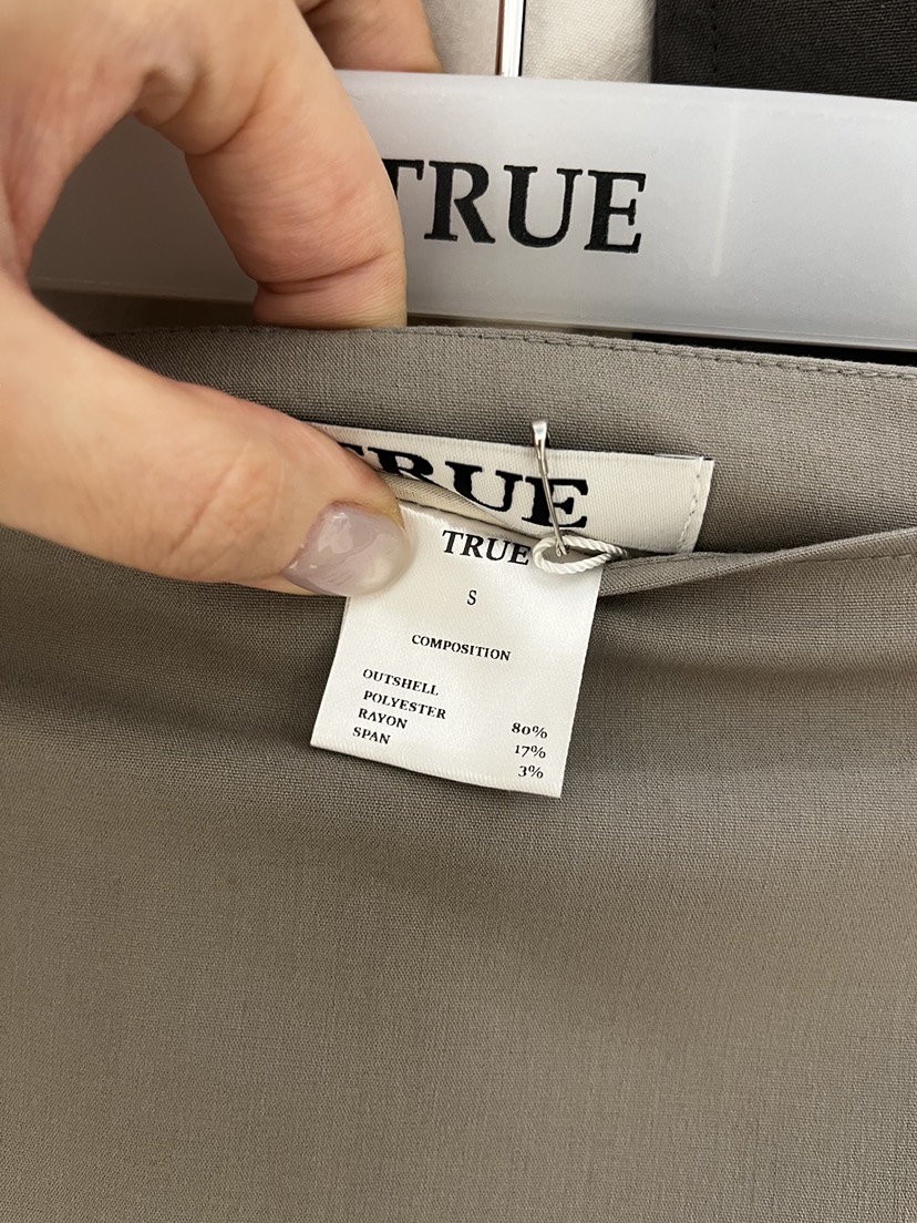 TRUE東大門直郵女裝新品時尚人氣熱賣休閑推薦套裝可拆卸TRUE套裝