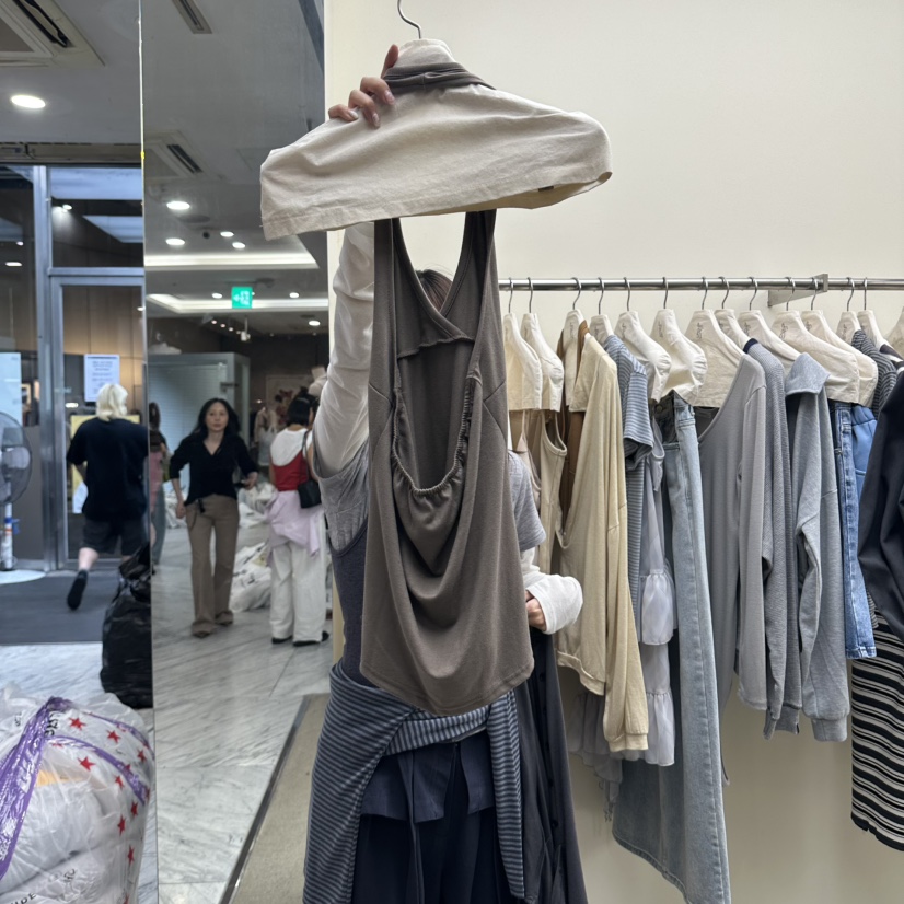 AMOEBA東大門實拍女士新品推薦真品休閑人氣時尚吊帶背心AMOEBA吊帶/背心