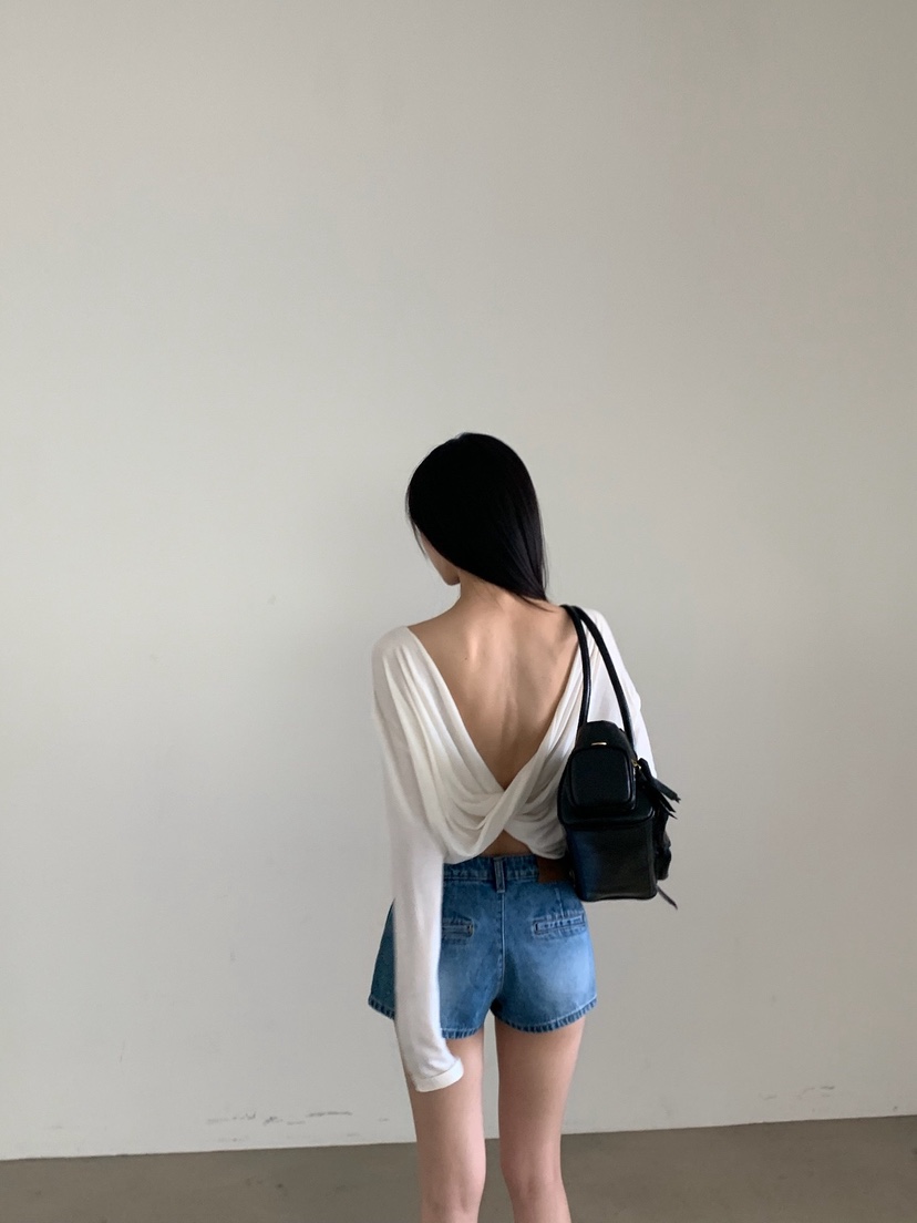 VERANDA韓國代購女士新款真品時尚休閑熱賣人氣長袖T恤扭曲VERANDA長袖T恤