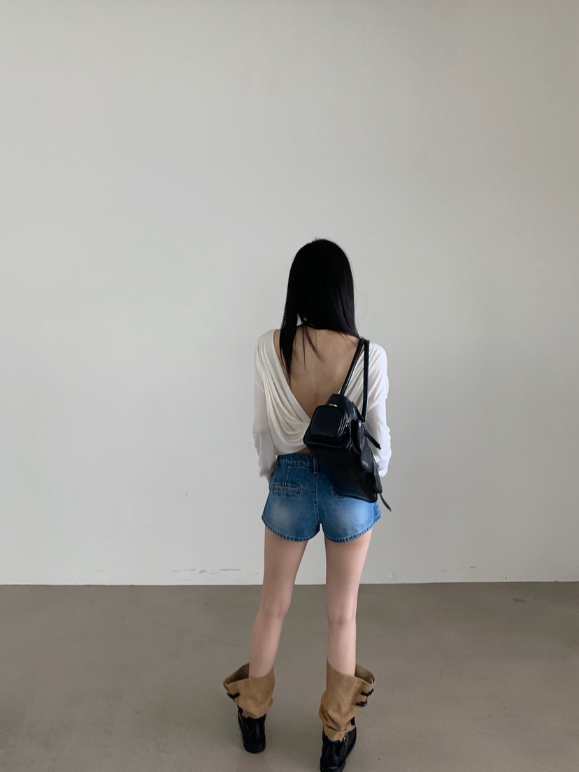 VERANDA韓國代購女士新款真品時尚休閑熱賣人氣長袖T恤扭曲VERANDA長袖T恤