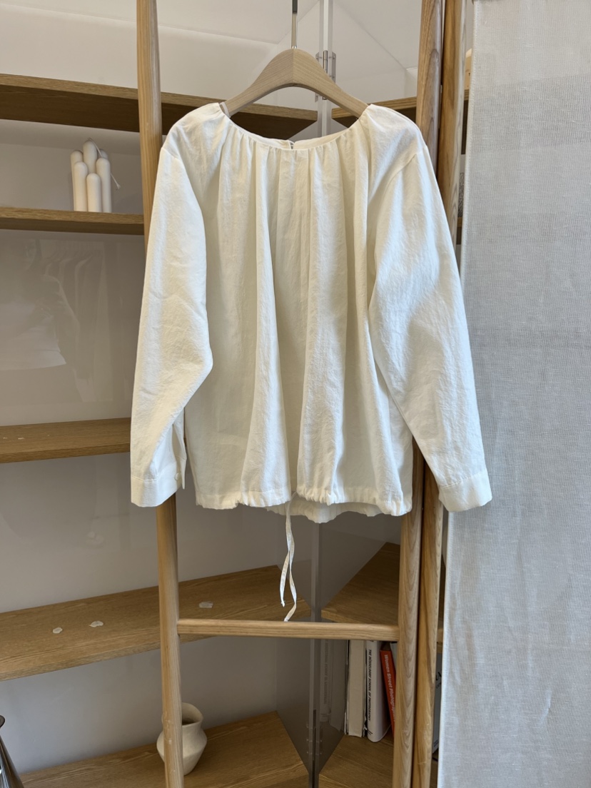 DARAK東大門實拍女裝新款時尚推薦人氣熱賣真品襯衫蕾絲衫DARAK襯衫/蕾絲衫